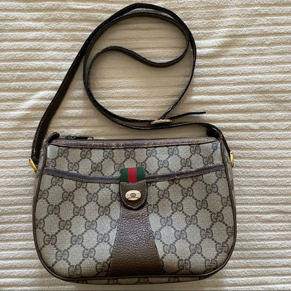 Authentic Vintage Gucci Crossbody/Shoulder Bag